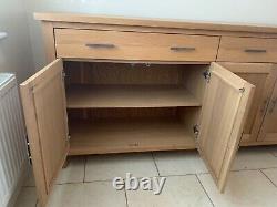 4 Door 2 Drawer large oak sideboard used Great Condition