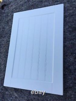 FPP Matt White Replacement Cupboard Doors to fit a Howdens Stornoway Kitchen