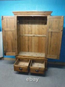 LARGE CHUNKY WIDE GOTHIC STYLE SOLID WOOD 2DOOR 2DRAWER WARDROBE see shop