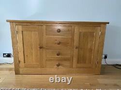 Large Solid Oak Sideboard. 2 Doors 4 Drawers. Brilliant Condition