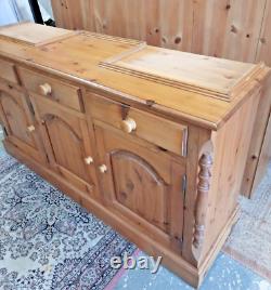 Large Solid Pine Welsh Dresser 3 Drawer