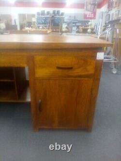 Large Solid Wood Desk 1 Door, 5 Drawers CS I09