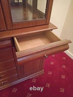 Large Wooden Triple Display Cabinet (Glass Doors, Drawers & Cupboards) lights