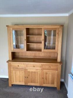 Large light oak display cabinet sideboard, immaculate condition