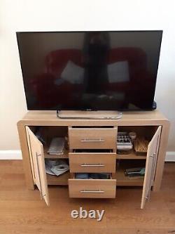 Strong Large sideboard used (3 Drawers / 2 Doors)
