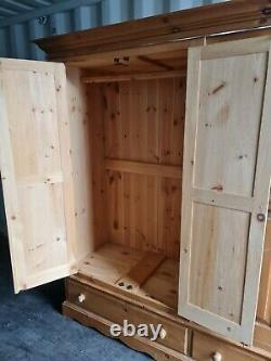 Wardrobe large 4 door 2 drawer solid pine