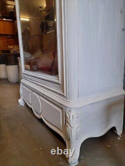 White french style wardrobe with 1 large mirror door and drawers