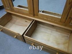 Armoire à deux portes miroir et deux tiroirs en bois massif large et robuste à queues d'aronde W148.