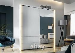 Armoire grande à deux portes avec tiroirs et lumières et miroir coulissant TAYA2 BLANCHE