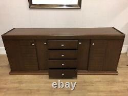 Big Heavy Solid American Buffet 4 Tiroirs Buffet Avec Portes Coulissantes