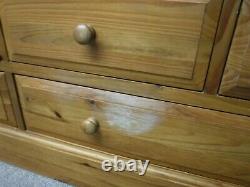 Bois Solide À Large Dovetailed Wide Chunky Wood Triple 3door 6drawer Wardrobe Voir Magasin