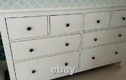 Commodes à huit tiroirs IKEA Hemnes, grande taille, blanc, COLLECTION UNIQUEMENT À PROXIMITÉ DE GATWICK.