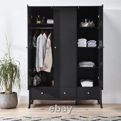 Grande armoire triple à 3 portes avec 2 tiroirs, étagères, penderie pour vêtements en noir, gris et blanc