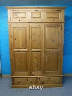 Large Dovetailed Chunky Solid Wood 2door 2drawer Wardrobe +topbox Voir Boutique
